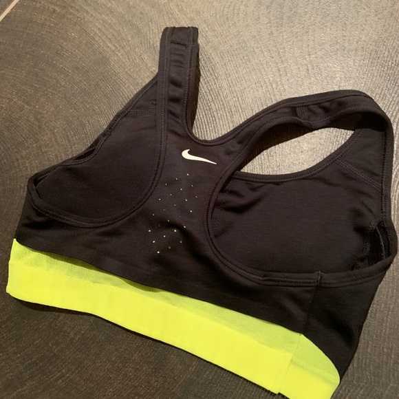 Just Do It Nike Sports Bra - Picture 2 of 2